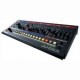 Sintetizador Roland JU-06A