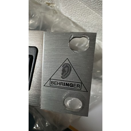 Behringer DEQ2496 B stock